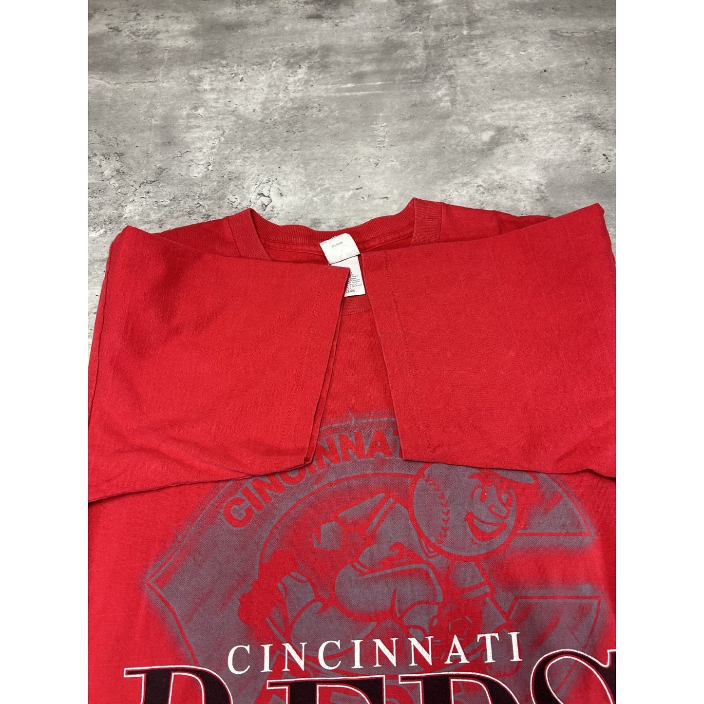 Vintage 1994 Cincinnati Reds MLB Graphic Spellout Logo T-Shirt Size Large
