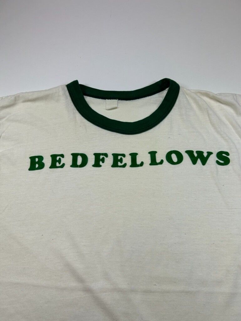 Vintage 70s/80s Bedfellows Felt Spellout Ringer T-Shirt Size Medium White