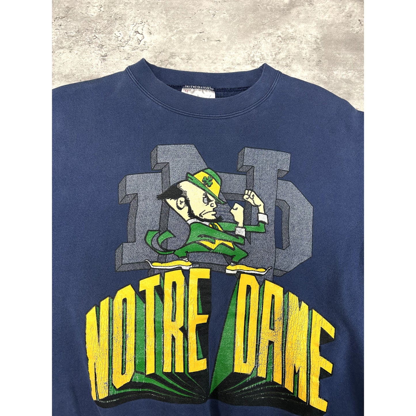 Vintage 1991 Notre Dame Fighting Irish NCAA Spellout Logo Graphic Sweatshirt Med