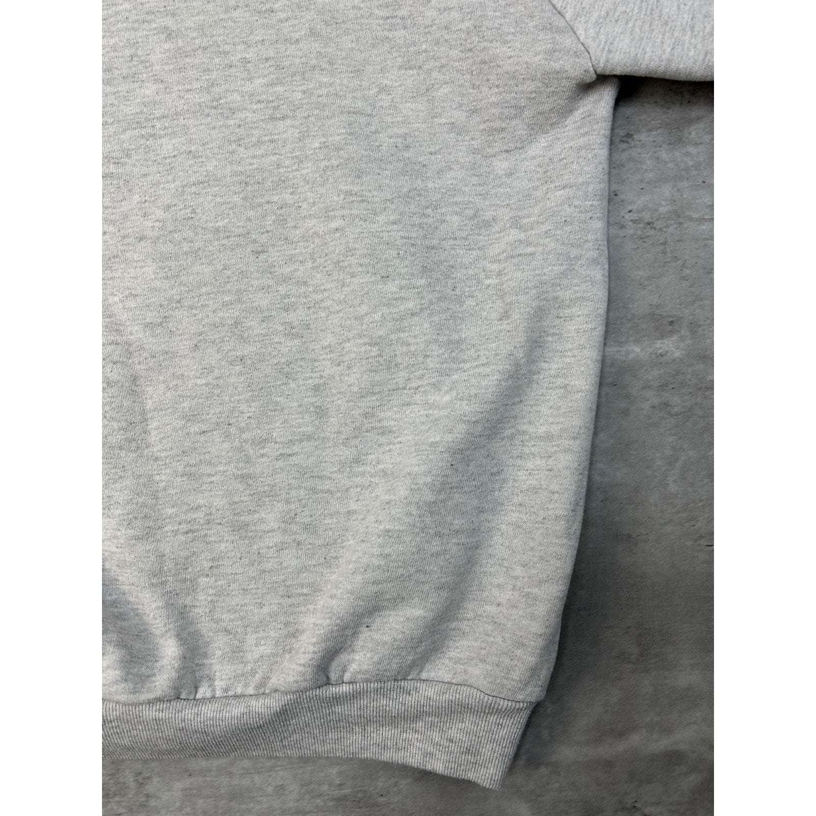 Vintage 90s Grey Wolf Animal Graphic Nature Crewneck Sweatshirt Size Large