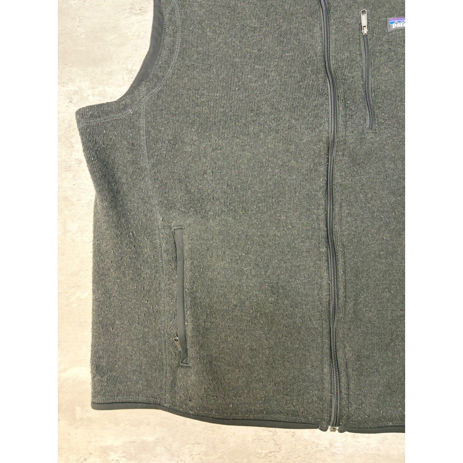 Vintage Patagonia Embroidered Patch Black Full Zip Vest Sweatshirt Size XL