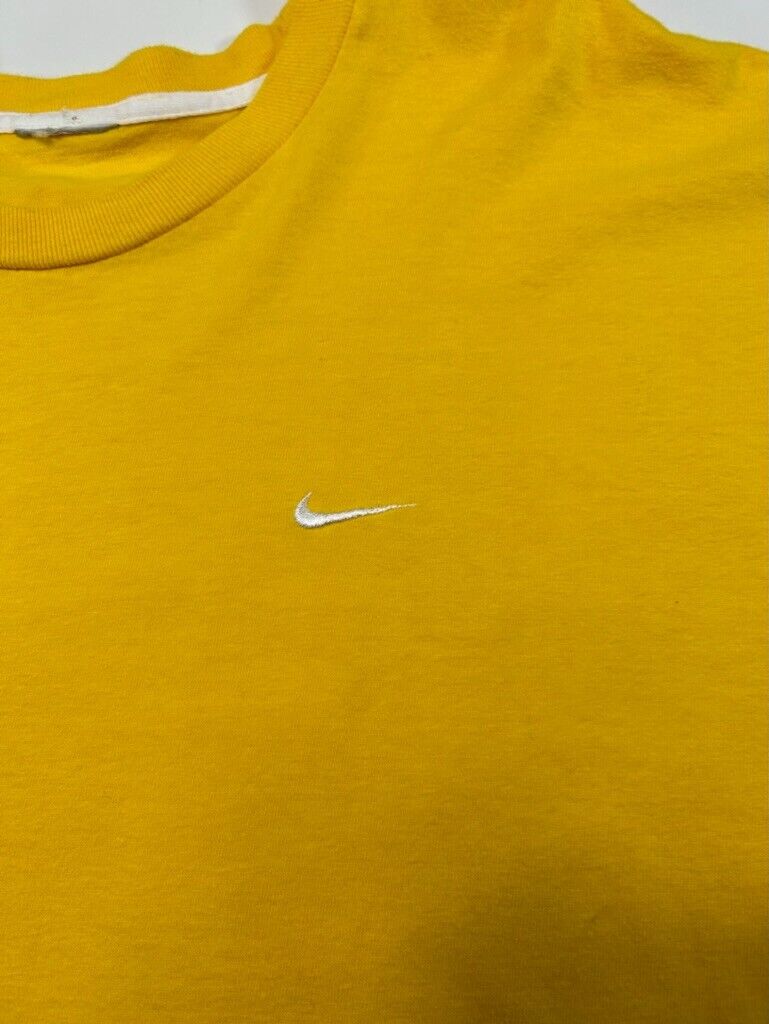 Vintage Y2K Nike Embroidered Mini Swoosh Graphic T-Shirt Size 2XL Yellow