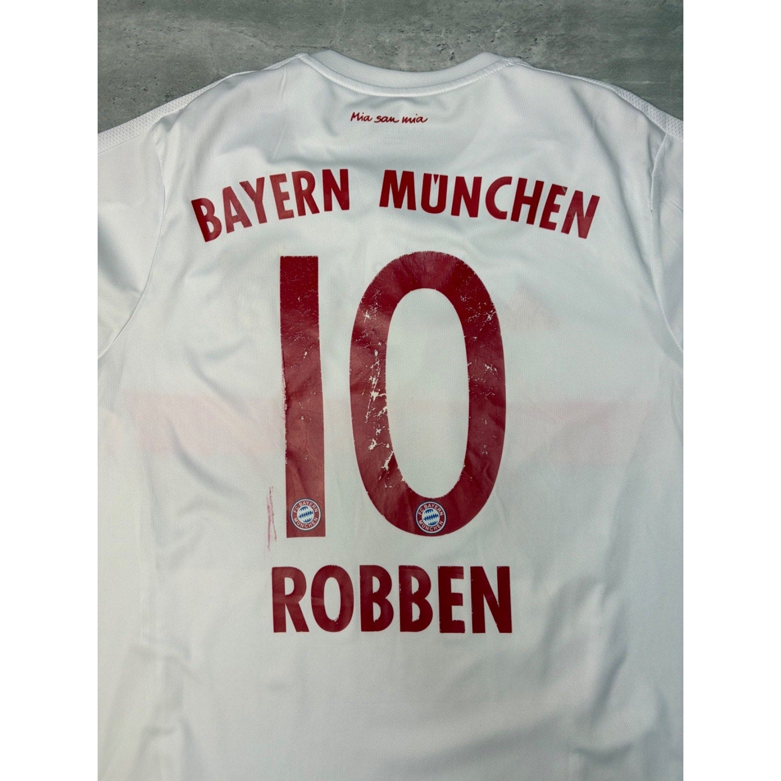 Vintage Arjen Robben #10 FC Bayern Munchen Adidas Soccer Jersey Size Medium