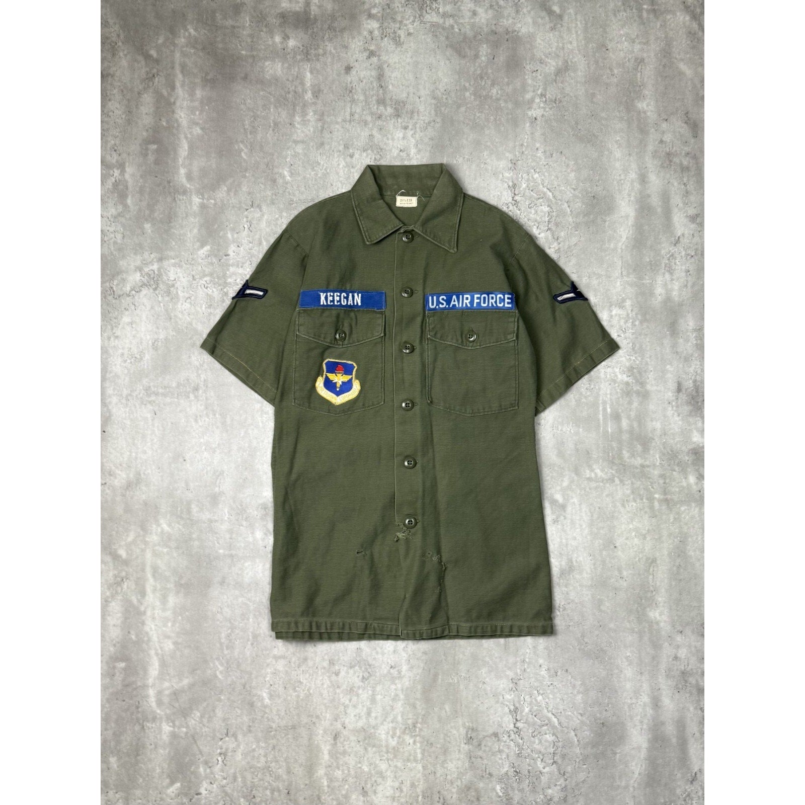 Vintage 1960s US Air Force OG 107 Military Short Sleeve Button Up Shirt Medium