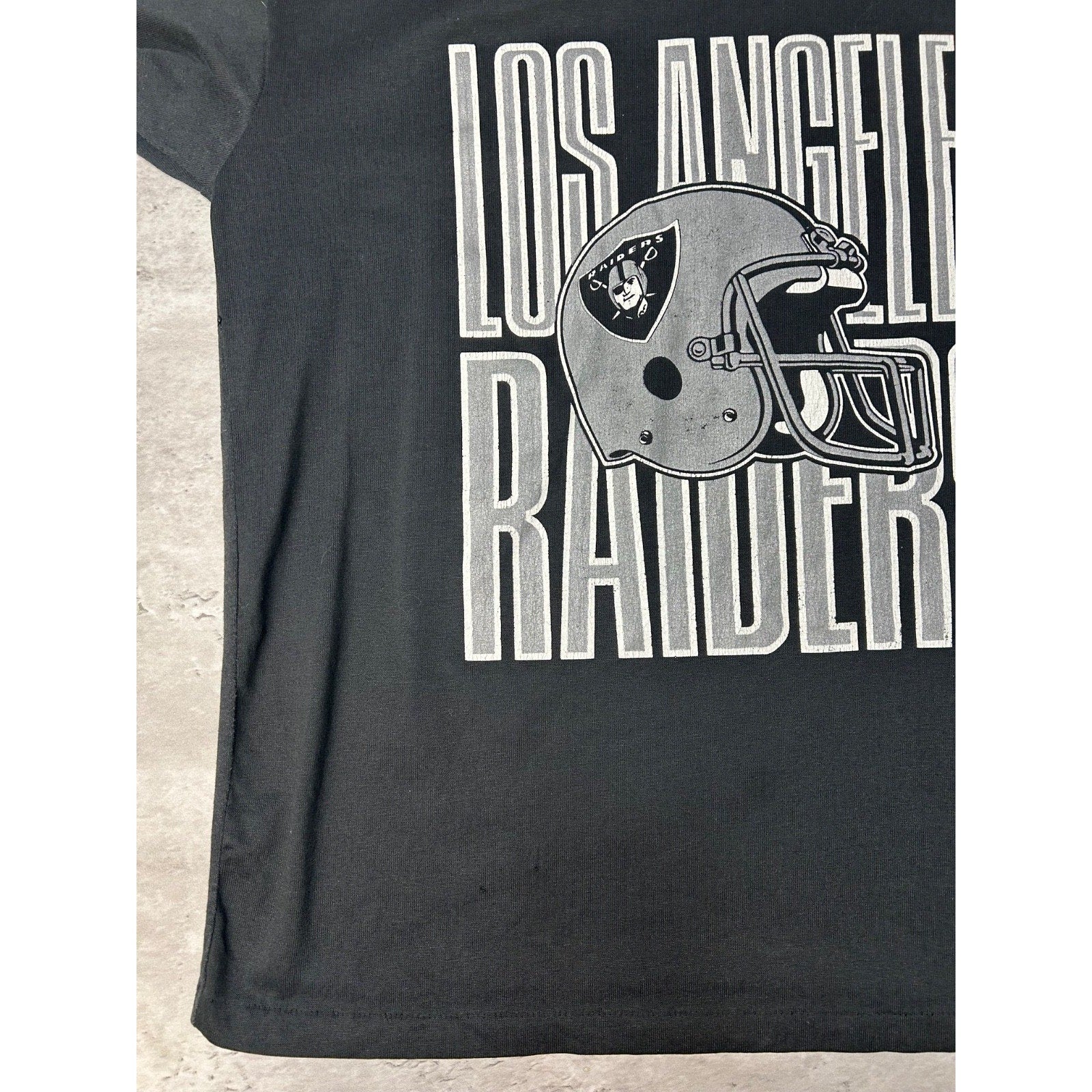 Vintage 90s Los Angeles Raiders NFL Helmet Spellout Graphic Jersey Size Large