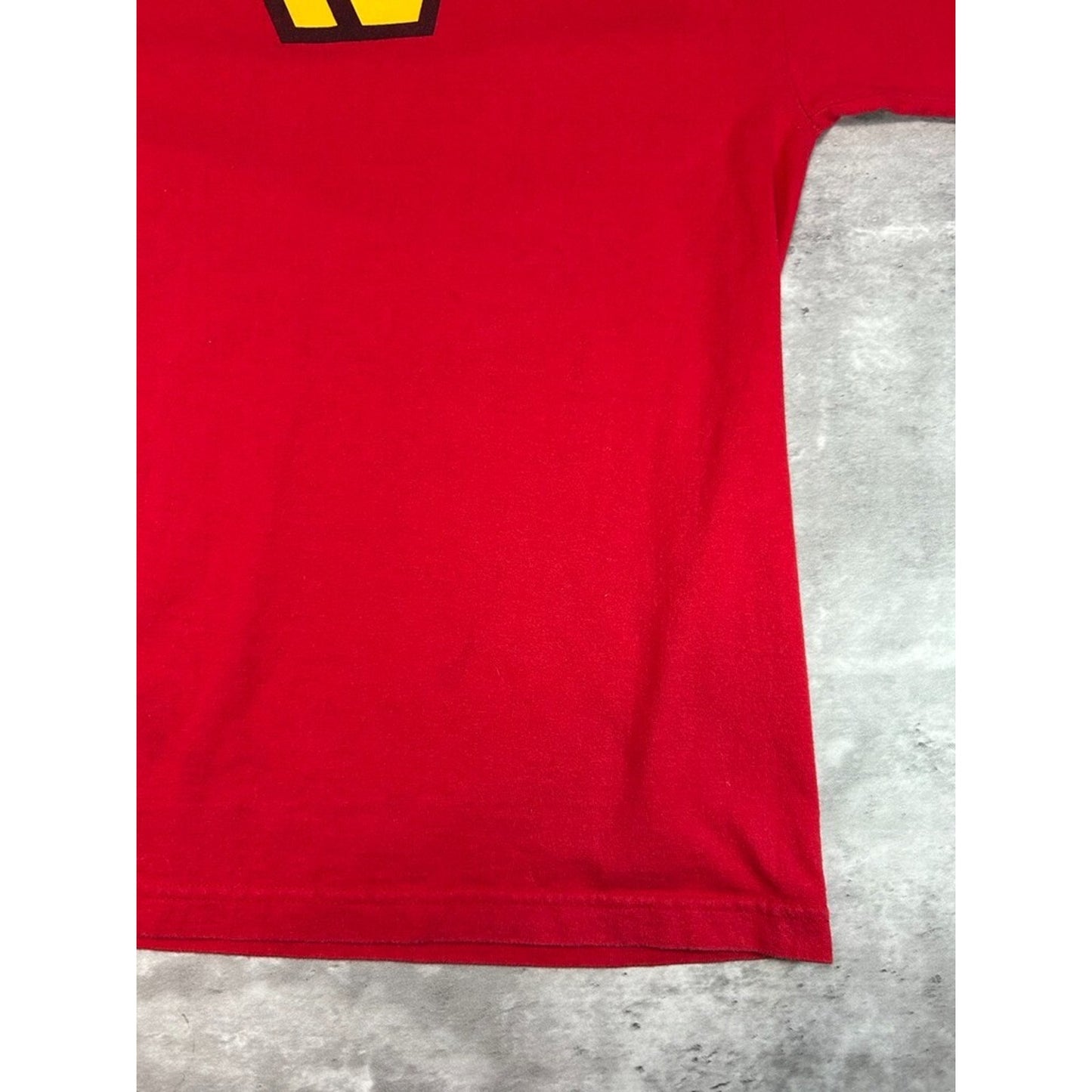 Vintage Etnies Graphic Sleeve Spellout Long Sleeve Skateboard T-Shirt Size Medium