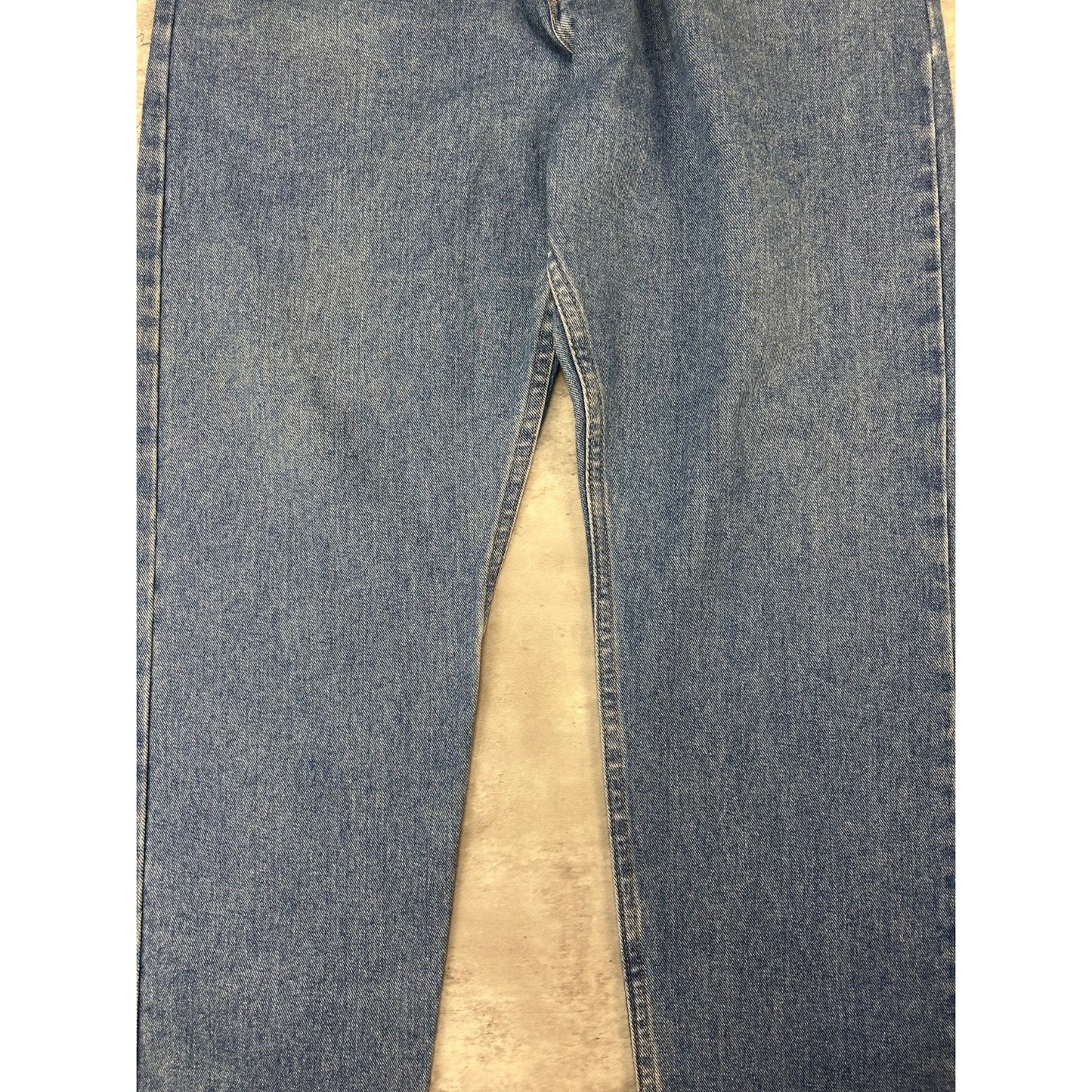Vintage Wrangler Authentic Jeans Medium Wash Denim Pants Size 37 Blue