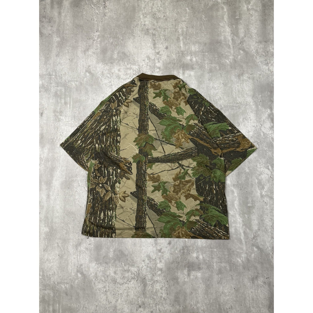 Vintage Realtree Camo Hunting T-Shirt Size Large