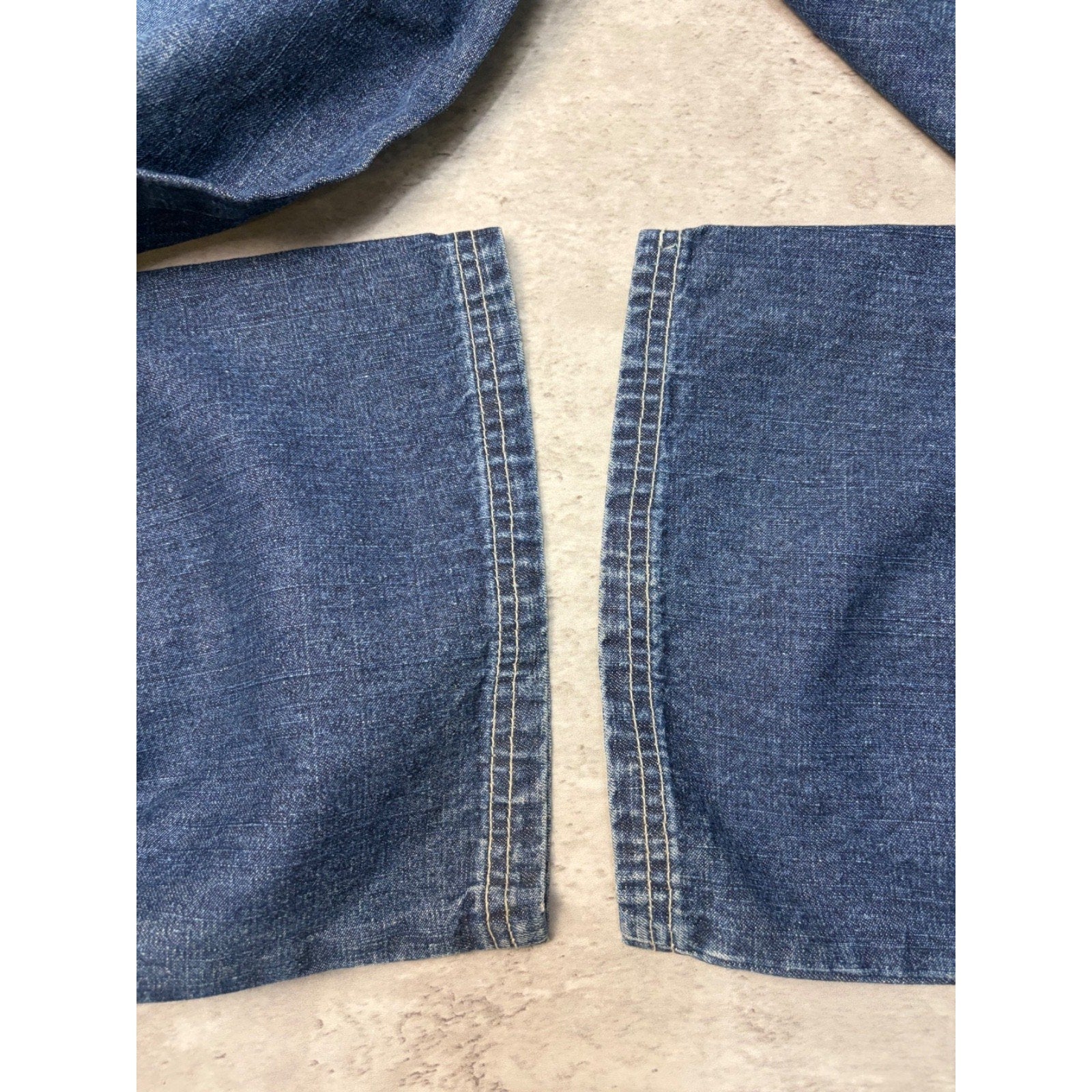 Vintage Y2K Womens Phat Farm Embroidered Medium Wash Denim Pants