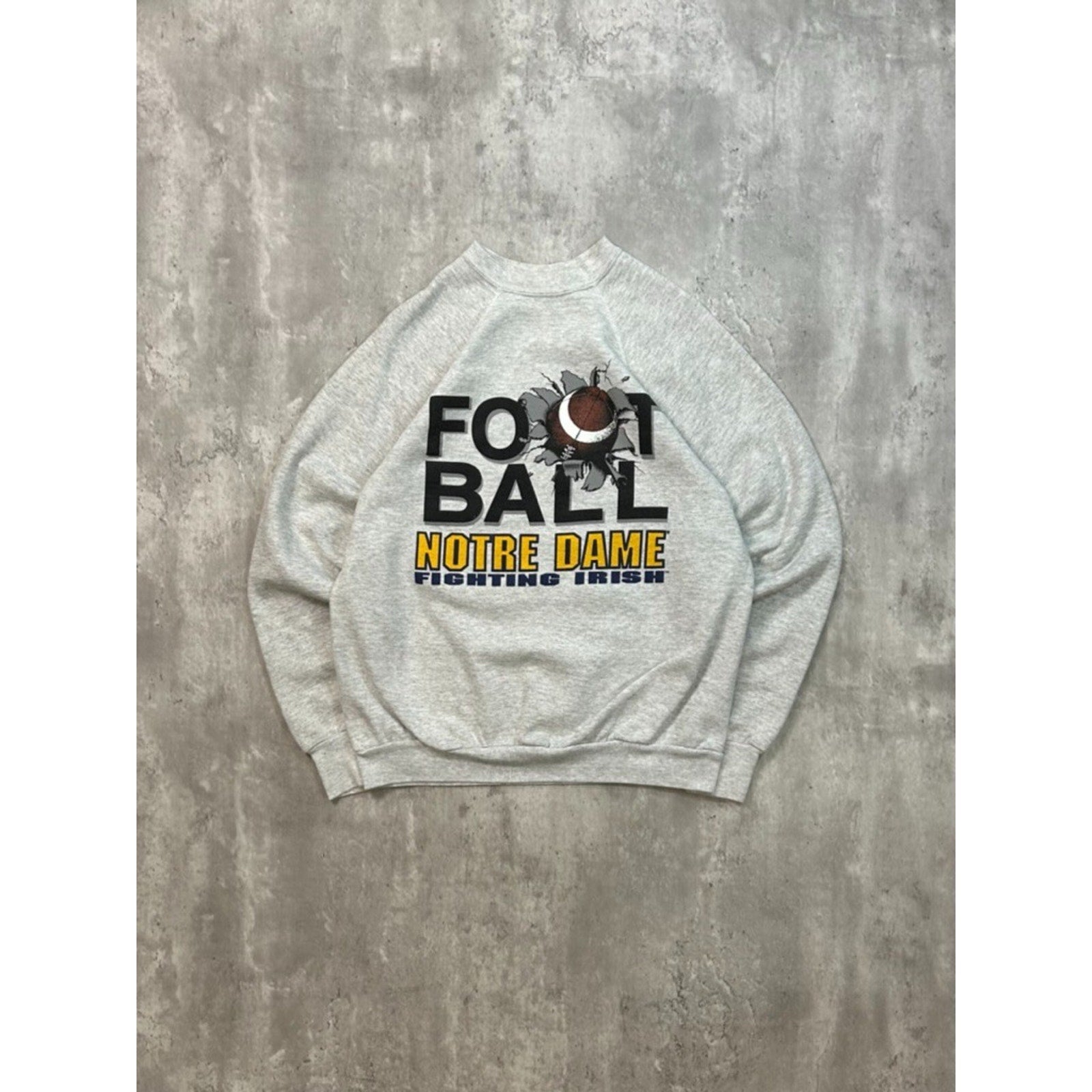 Vintage 90s Notre Dame Fighting Irish NCAA Football Graphic Sweatshirt Size XL