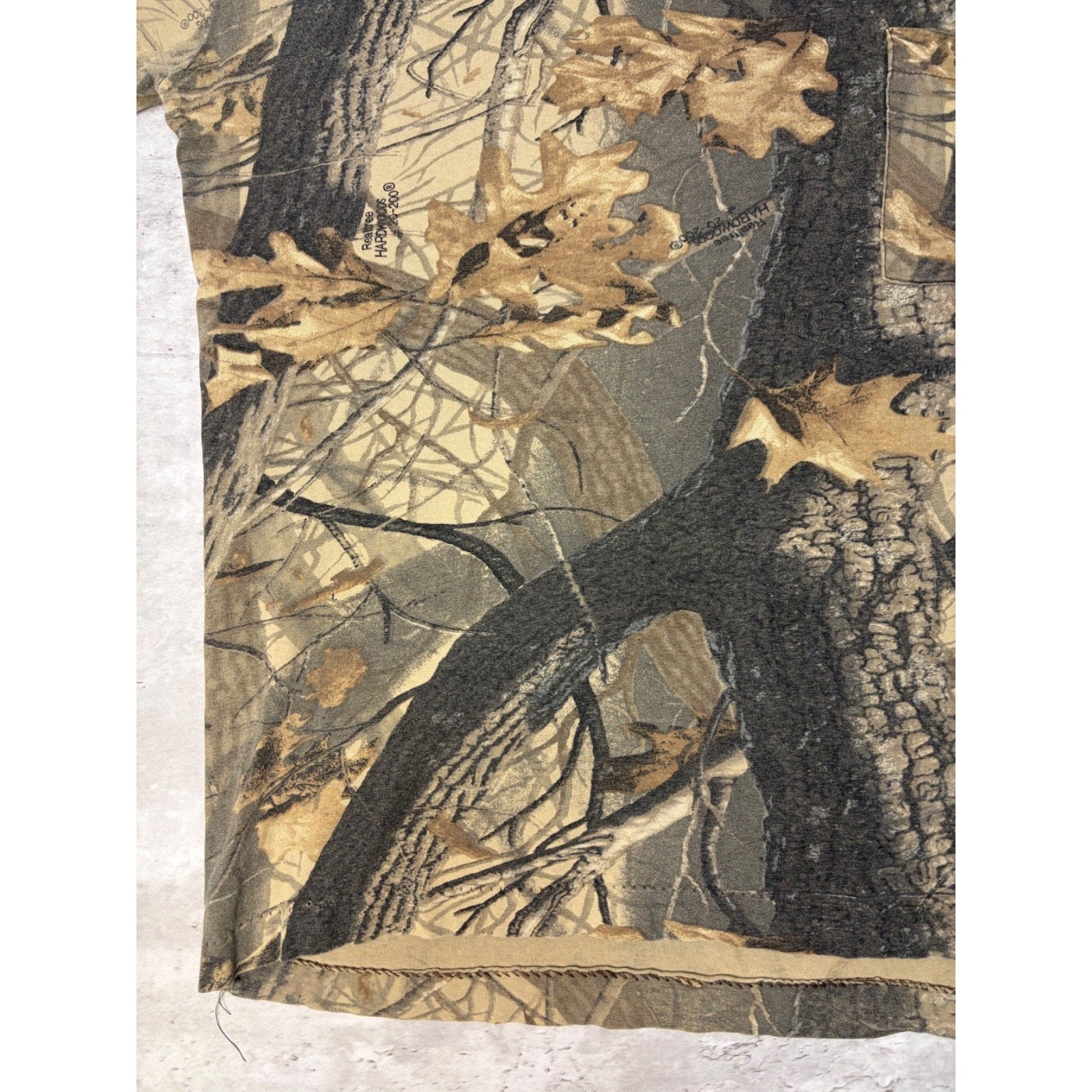 Vintage 90s Realtree Hardwoods Tree Camo Hunting Long Sleeve T-Shirt Size 3XL