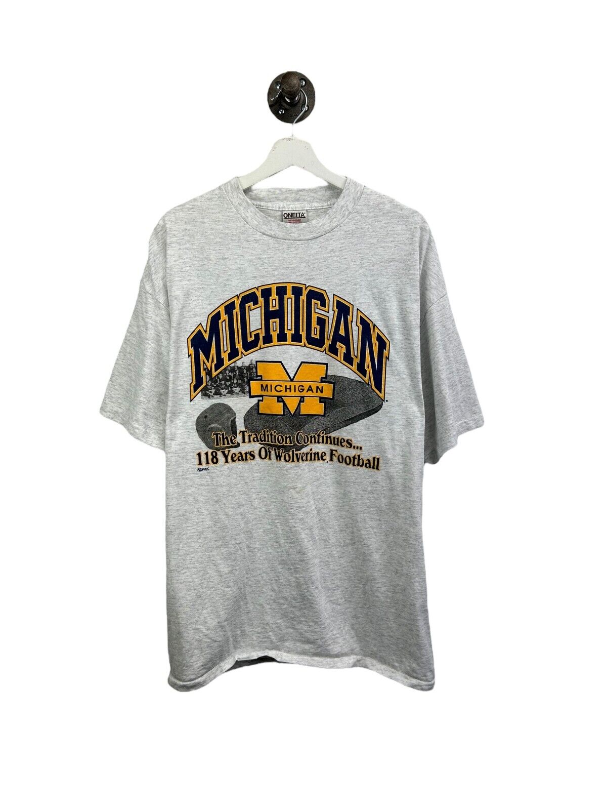 Vintage 90s University on Michigan NCAA 118 Years of Football T-Shirt Size 2XL