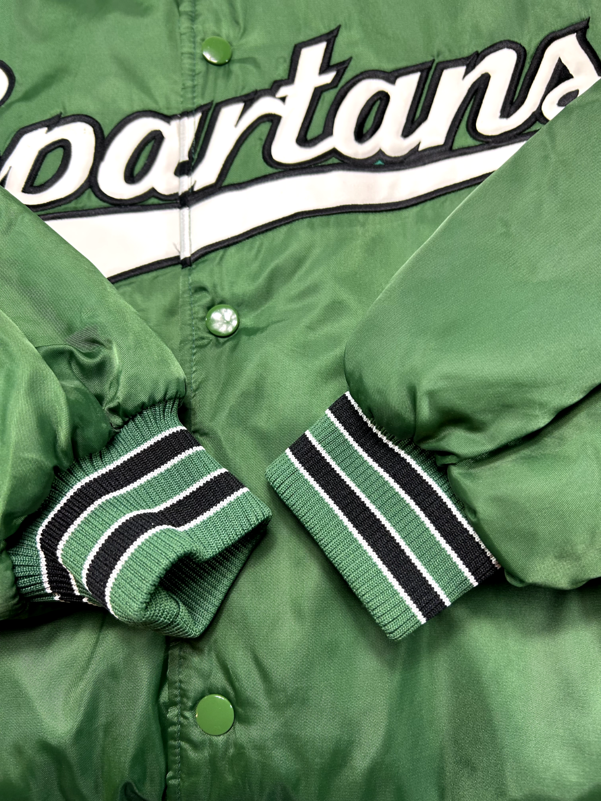 Michigan State Spartans NCAA Embroidered Nylon Bomber Jacket Size XL Green