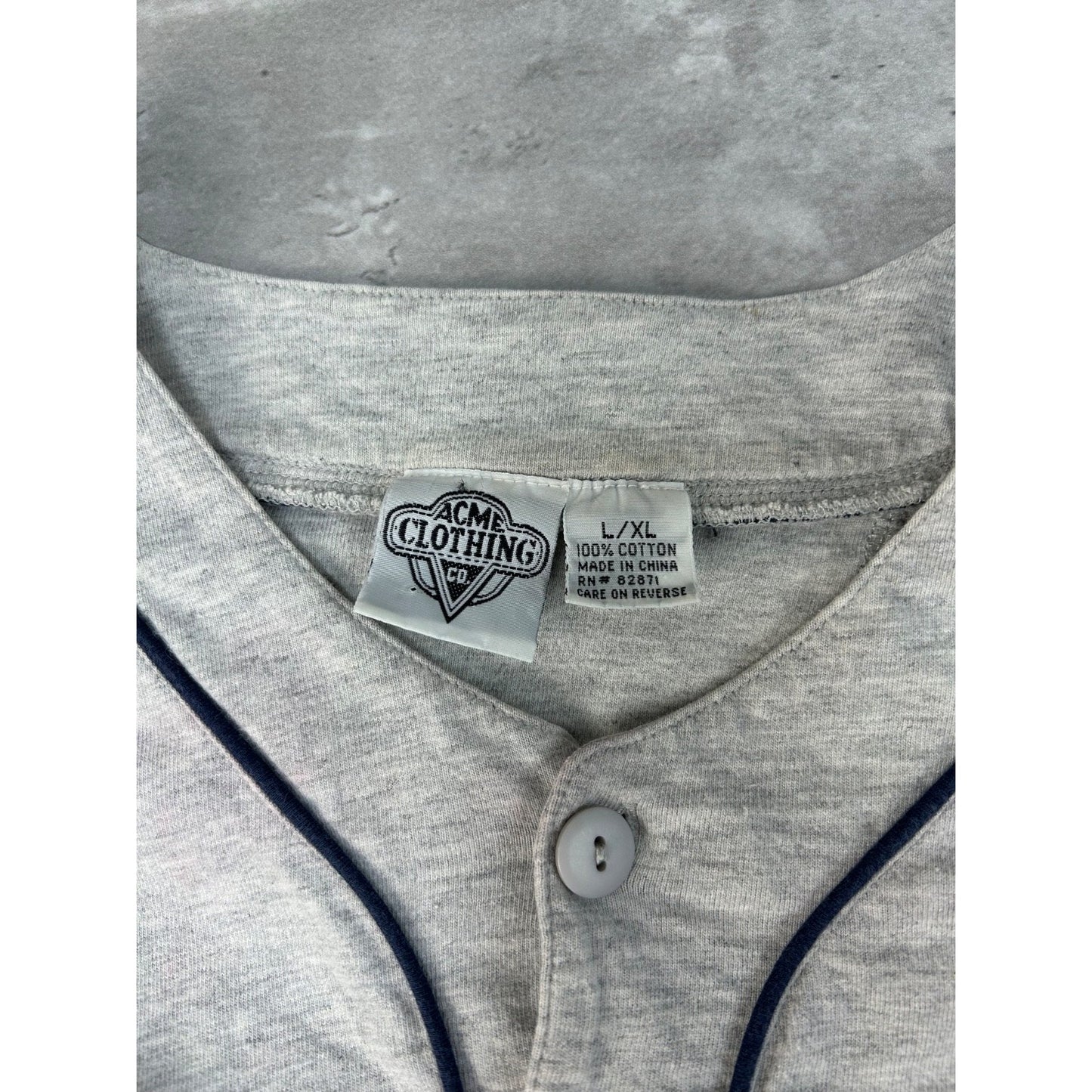 Vintage 90s Looney Tunes Bugs Bunny Embroidered Baseball Jersey Size XL