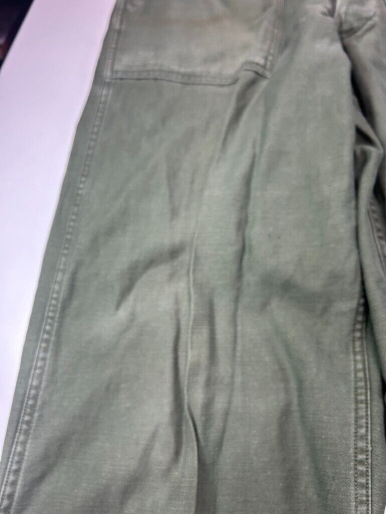 Vintage 70s/80s US Military Issue OG-107 Army Pants Size 28 Green