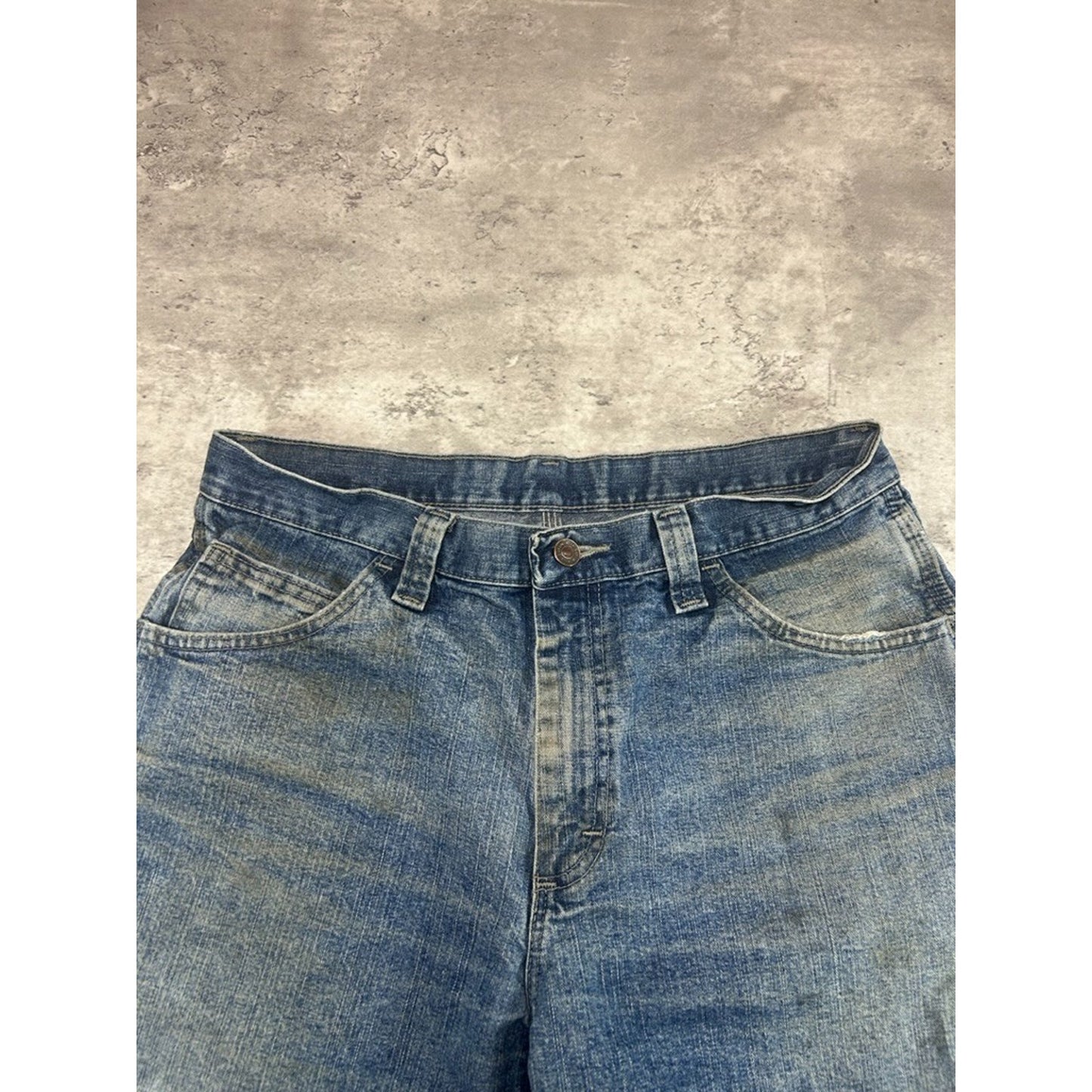 Vintage Wrangler Medium Wash Denim Workwear Carpenter Shorts Size 32 Blue