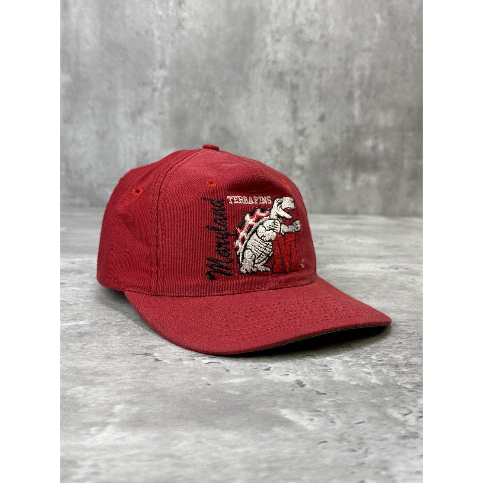 Vintage 90s Maryland Terrapins NCAA Embroidered Logo Snapback Hat OSFA