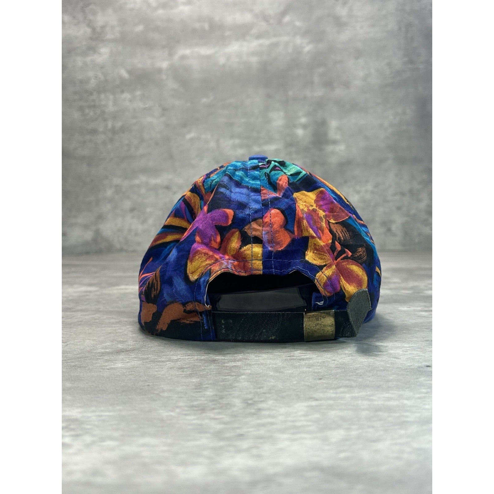 Vintage 90s Buffalo State Floral Print Embroidered Spellout Strapback Hat OSFA
