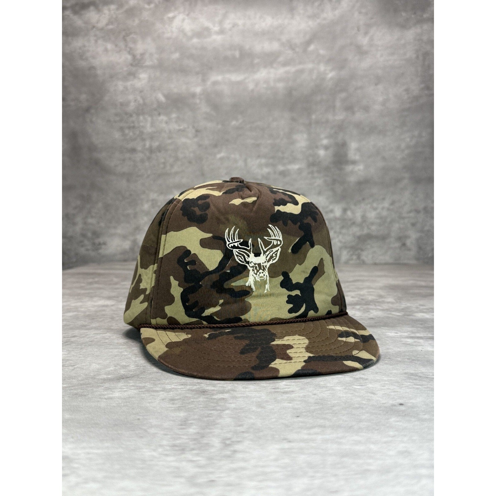 Vintage 1980s/90s Deer Graphic Hunting Camo Snapback Hat OSFA