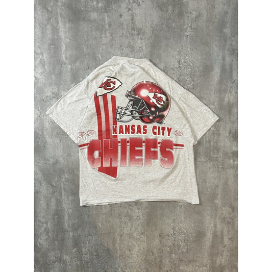 Vintage 90s Kansas City Chiefs NFL Spellout Helmet Graphic T-Shirt Size XL