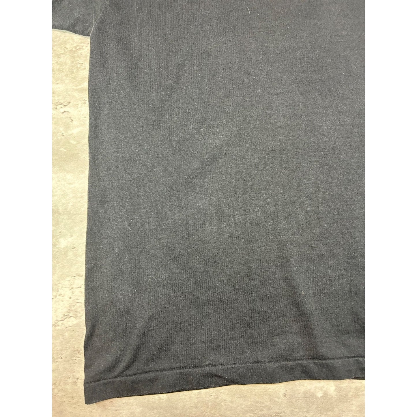 Vintage 90s Iowa Hawkeyes NCAA Collegiate Graphic Spellout T-Shirt Size Large