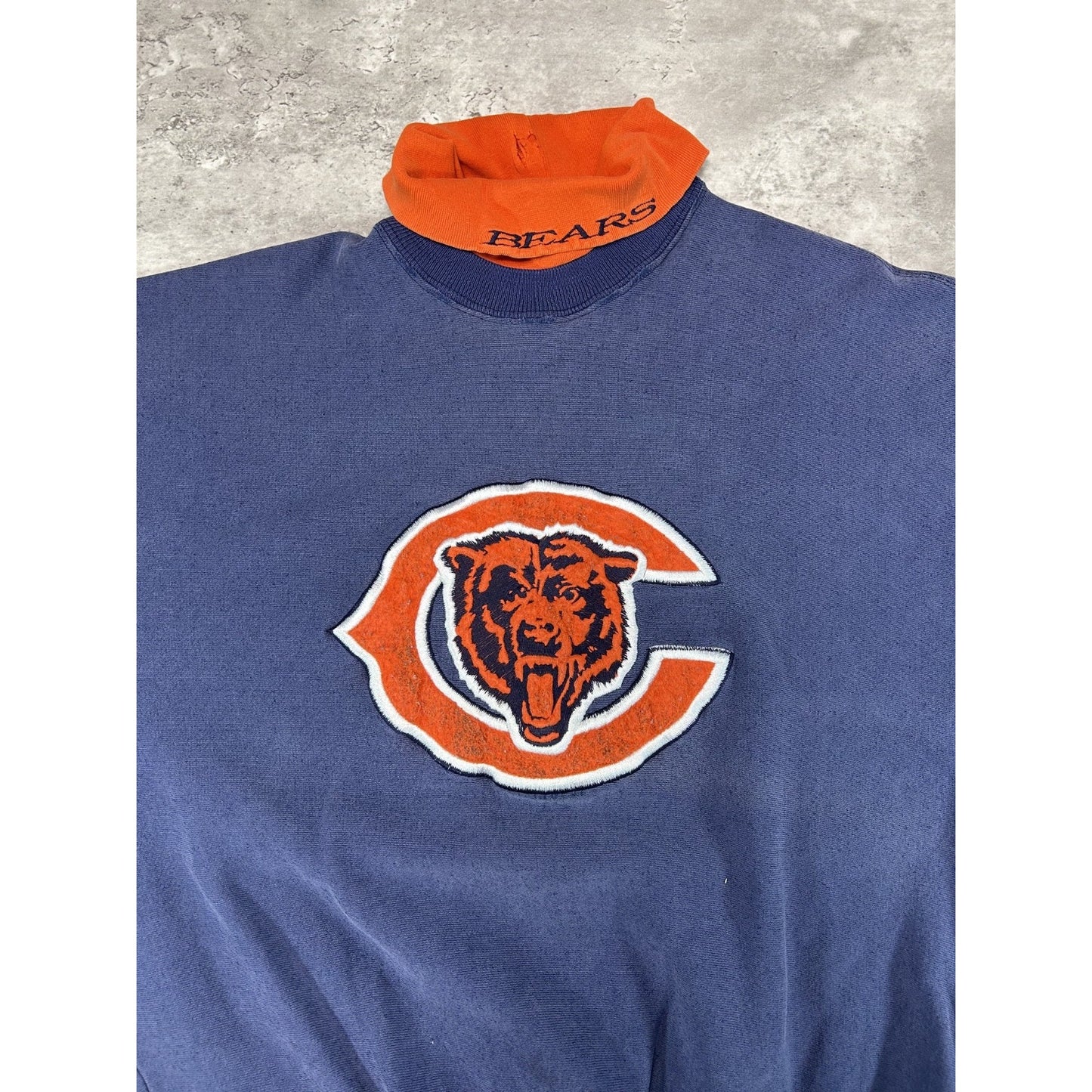Vintage 90s Chiacago Bears NFL Embroidered Turtle Neck Sweatshirt Size XL