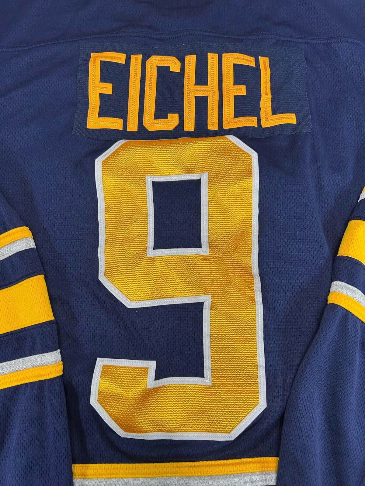 Jack Eichel Buffalo Sabres Stitched NHL Hockey Jersey Size Large Blue