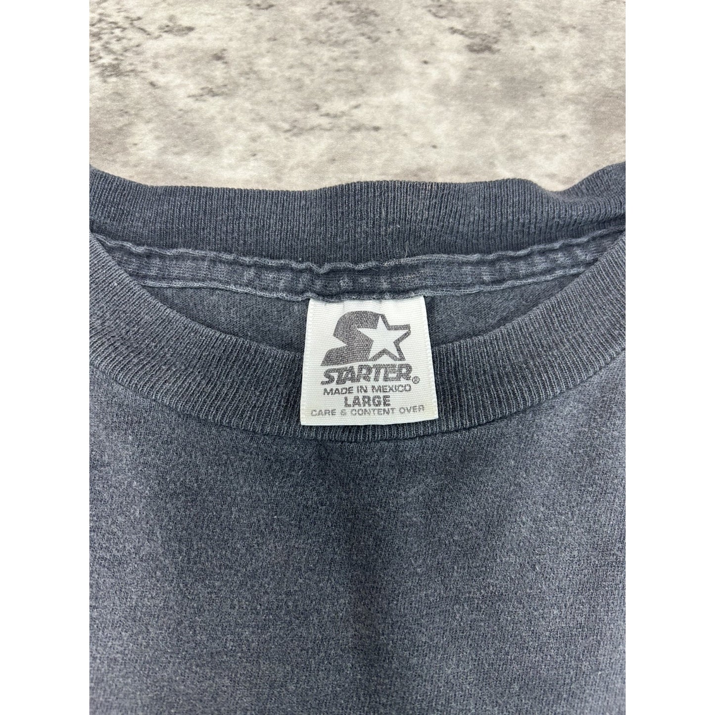 Vintage 90s Starter Graphic Classic Logo Faded T-Shirt Size Large Black