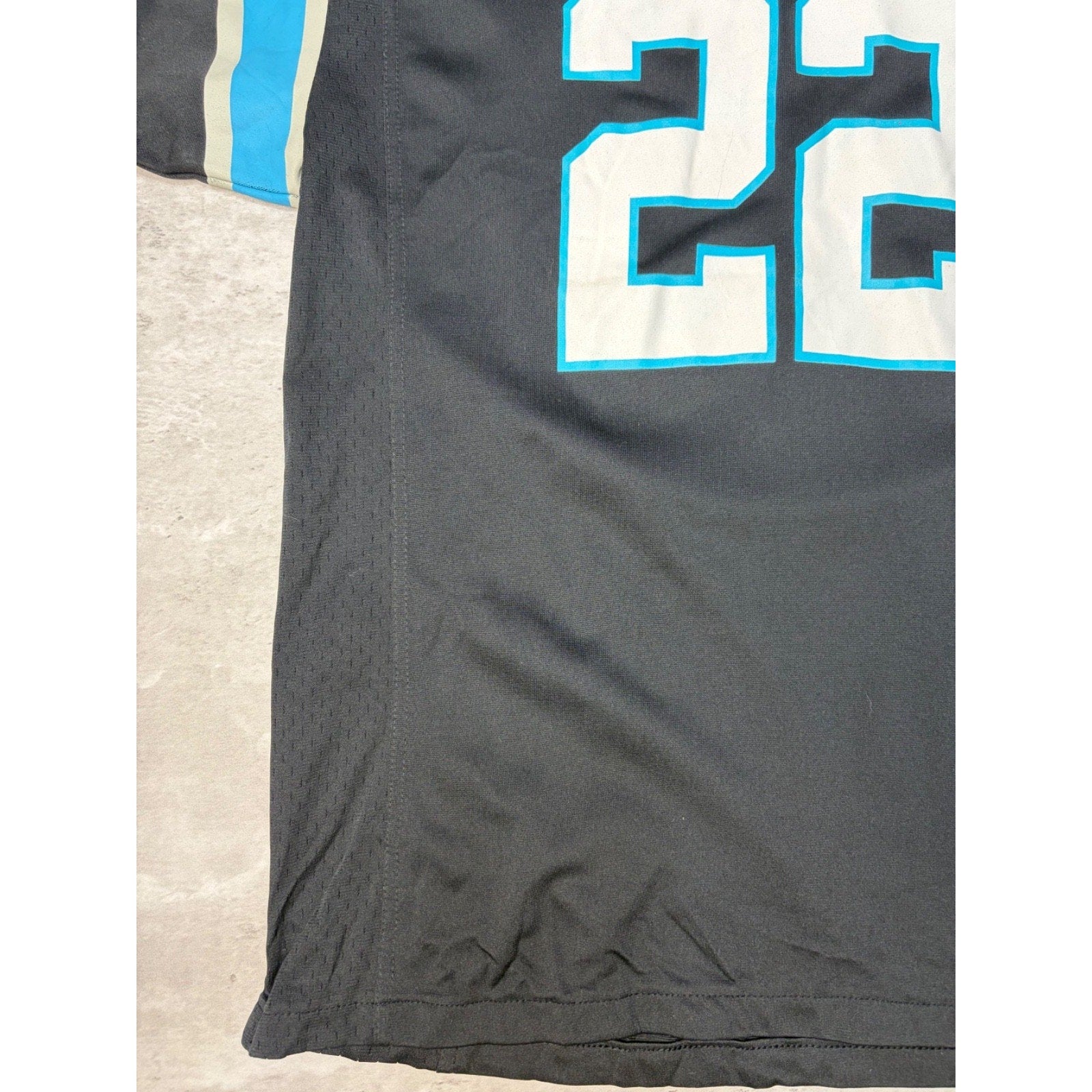 Christian McCaffrey #22 Carolina Panthers NFL Football Jersey Size XL YOUTH