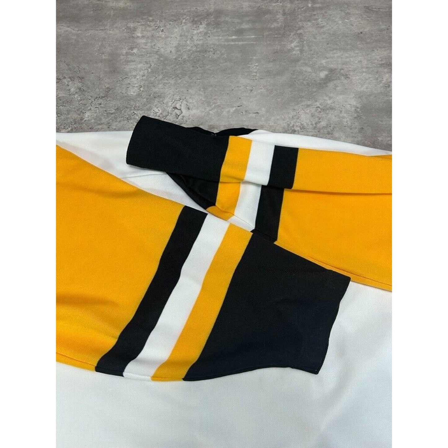 Vintage 1990s Pittsburgh Penguins NHL CCM Maska Stitched Hockey Jersey Size Large