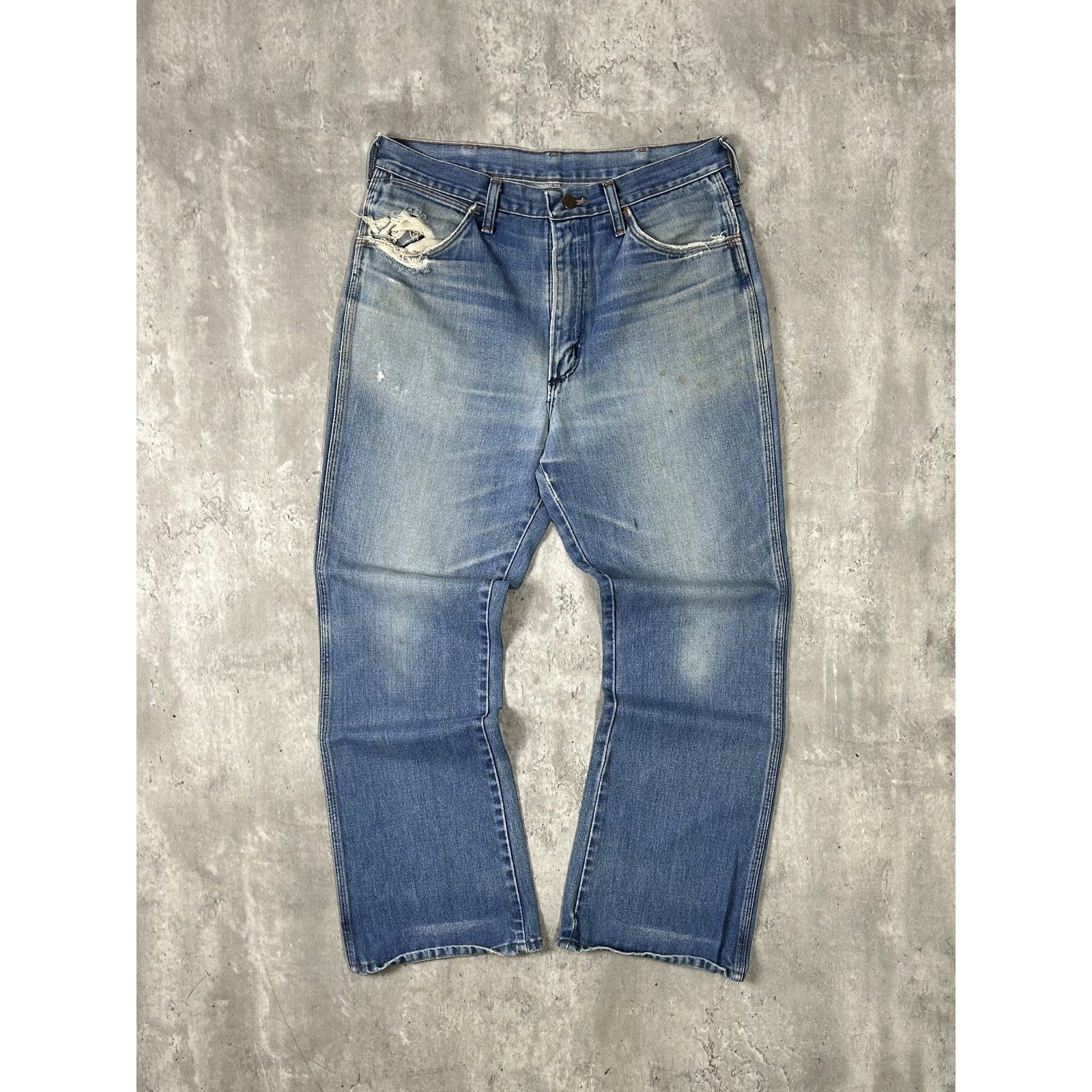 Vintage Wrangler Western Light Wash Denim Distressed Pants Size 33 Blue
