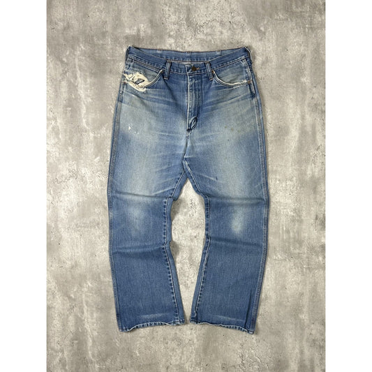 Vintage Wrangler Western Light Wash Denim Distressed Pants Size 33 Blue