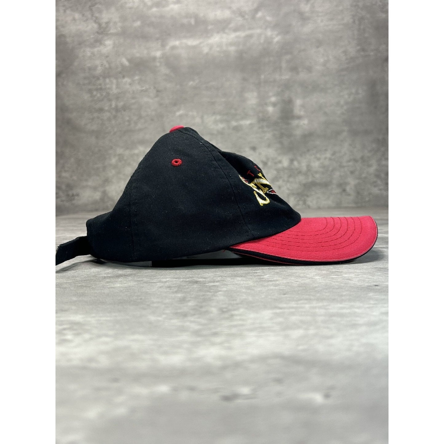 Vintage 90s Ottawa Senators NHL Embroidered Logo Spellout Strapback Hat OSFA