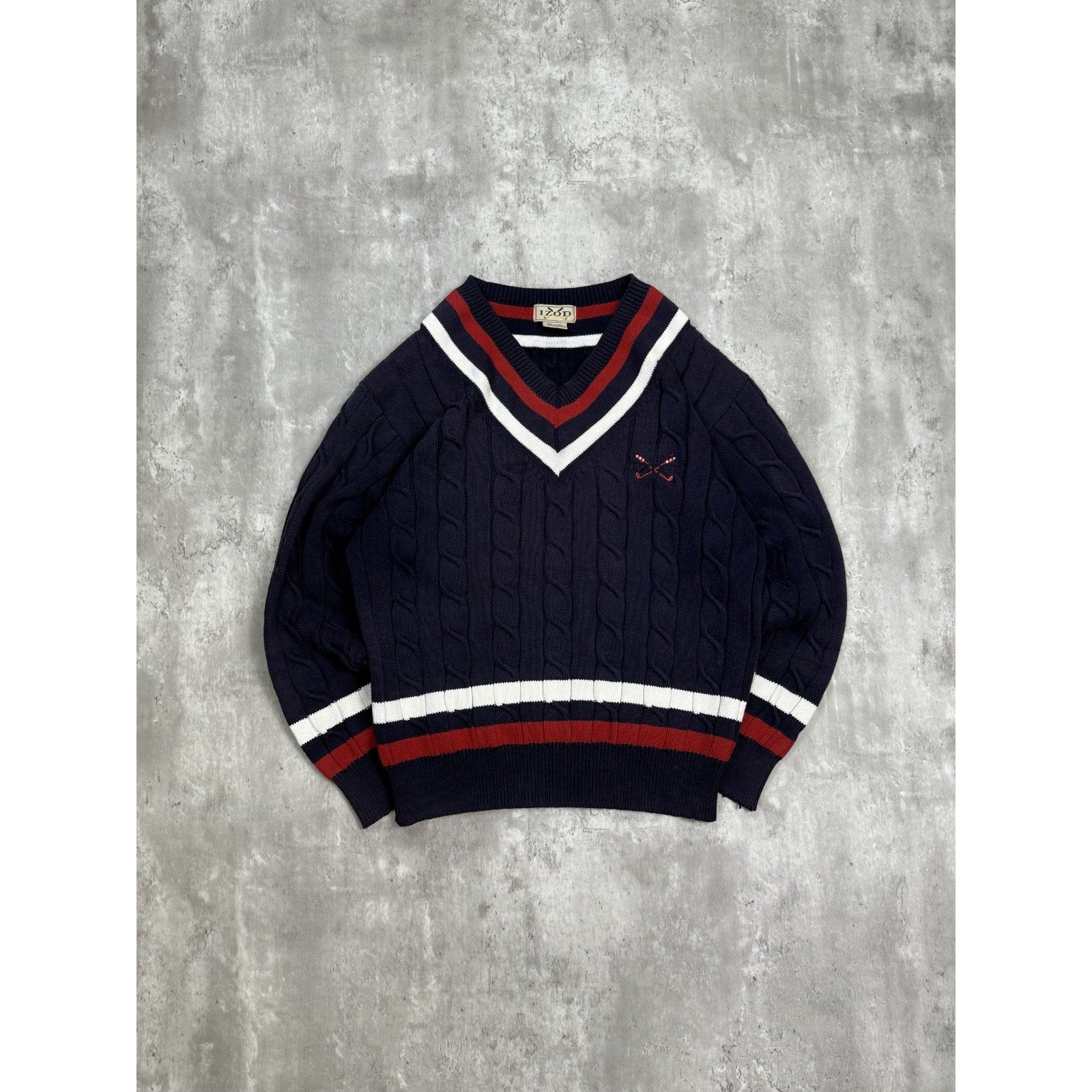 Vintage 90s Izod Embroidered Spellout Cable Knit V-Neck Sweater Size Large