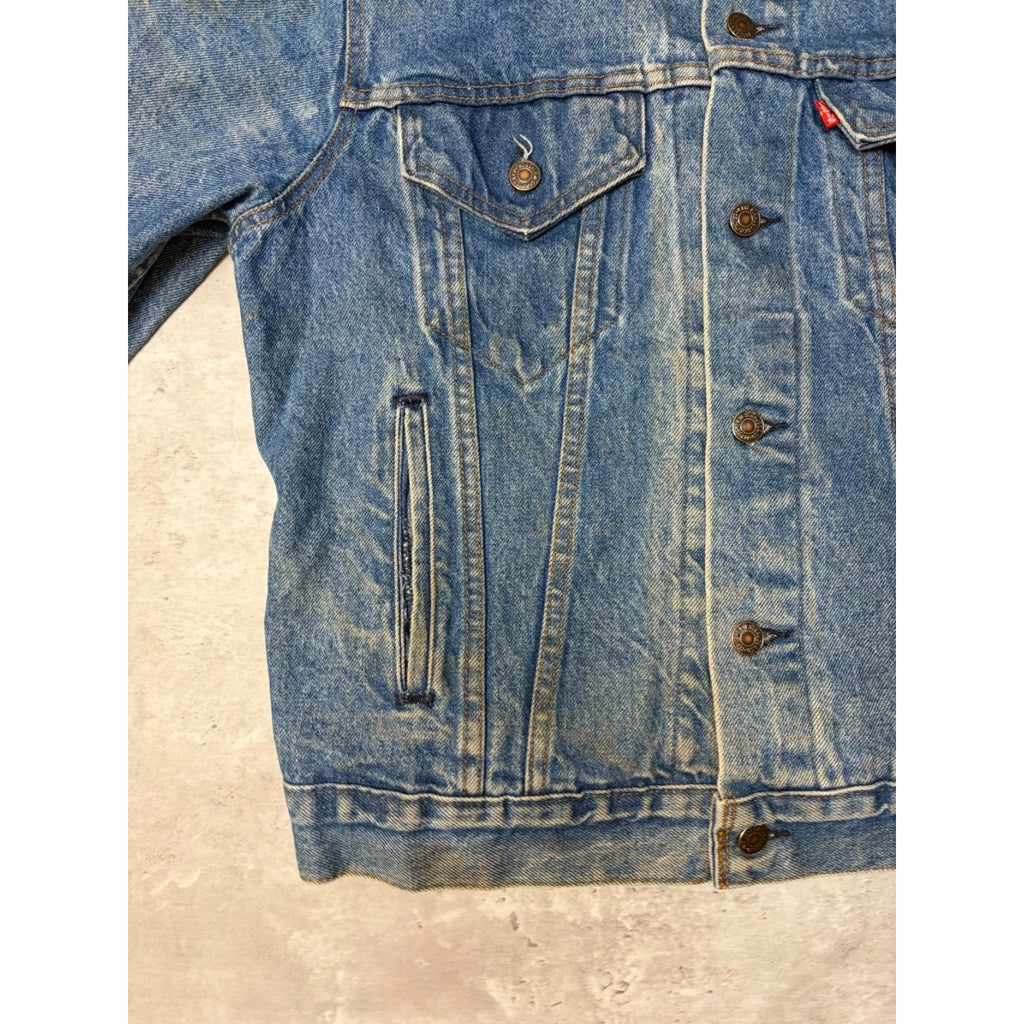 Vintage 90s Levis Red Tab Medium Wash Denim Trucker Jacket Size Medium