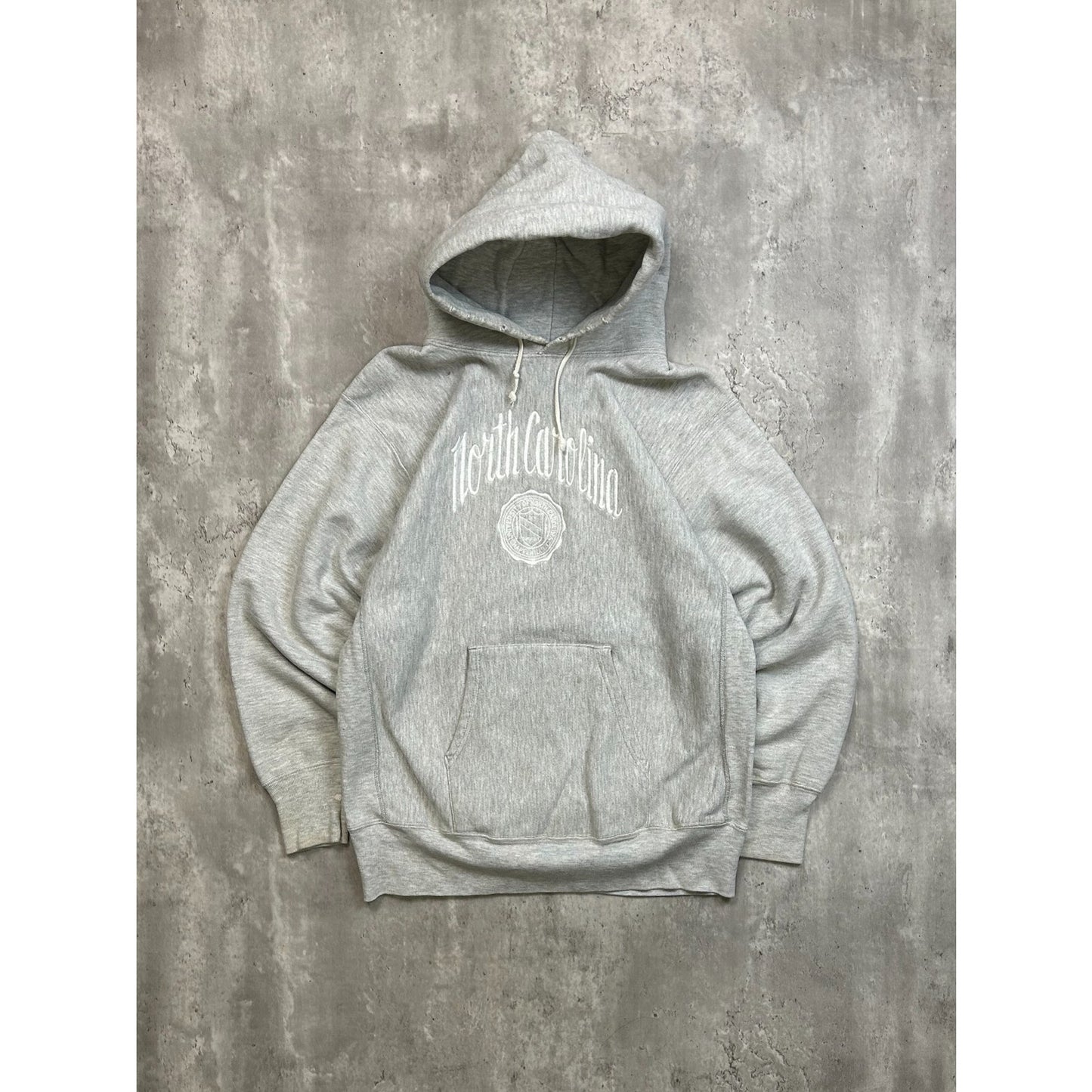 VTG 90s UNC Tarheels NCAA Champion Reverse Weave Hooded Sweatshirt Size XL