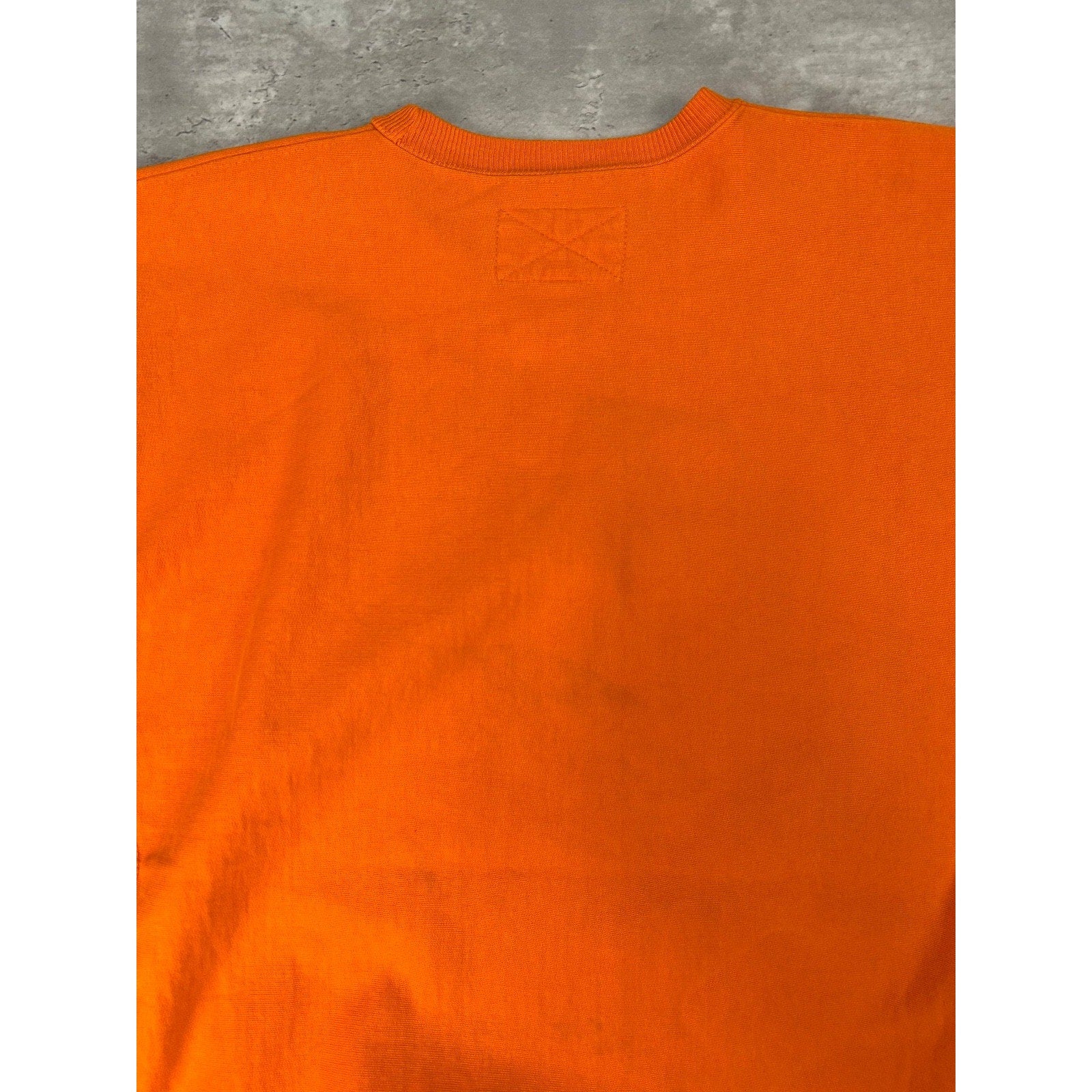 Vintage Tennessee Volunteers NCAA Embroidered Spellout Sweatshirt Size Medium