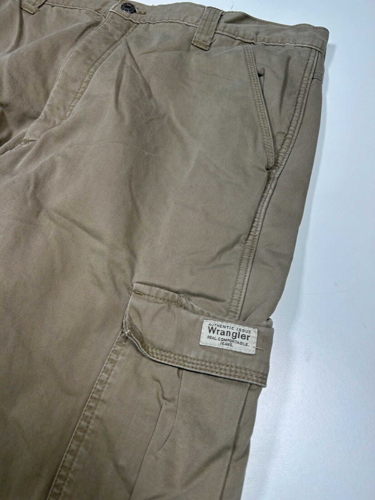 Wrangler Fleece Lined Cargo Khaki Pants Size 37W