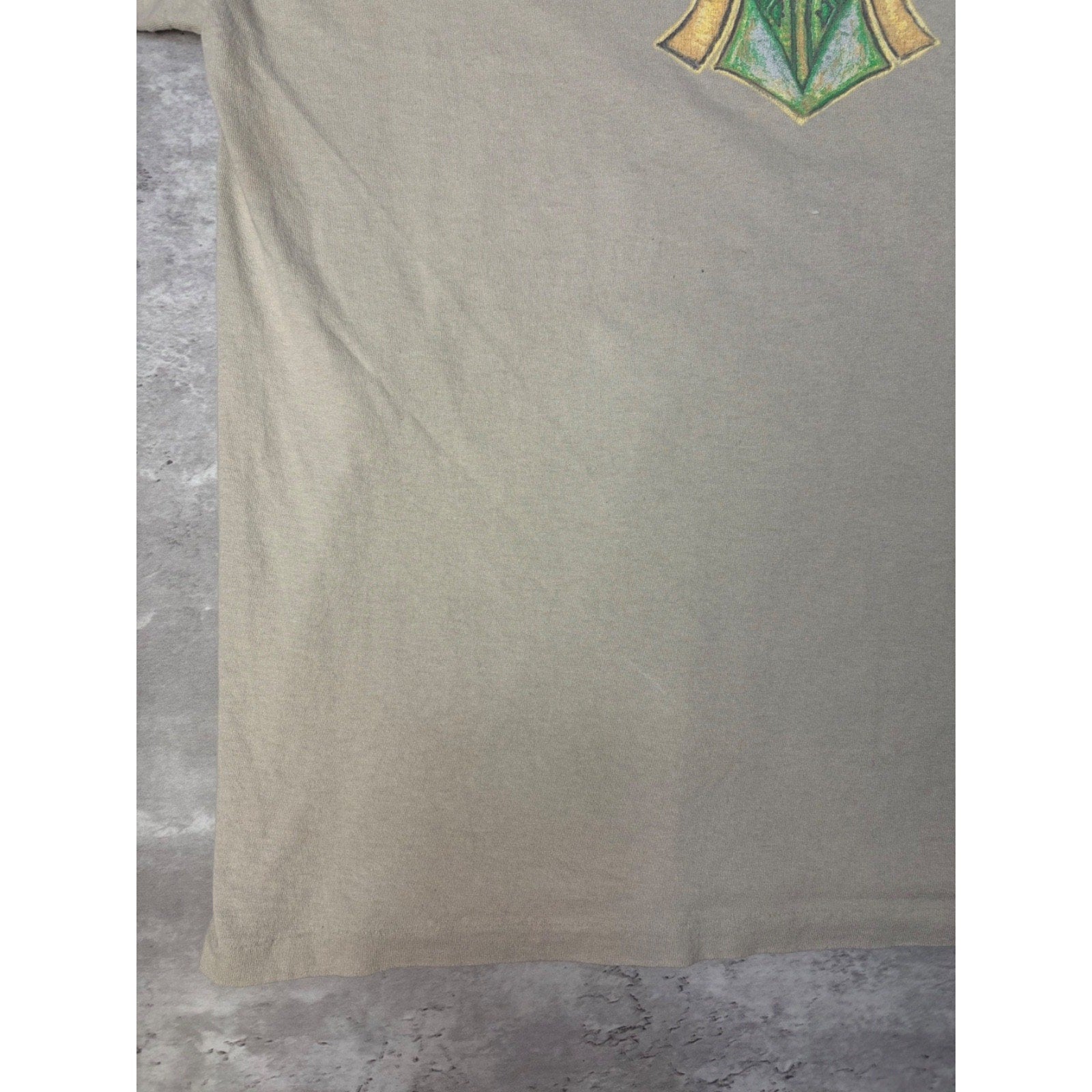 Vintage Y2K Quiksilver Emblem Spellout Beige Graphic T-Shirt Size XL