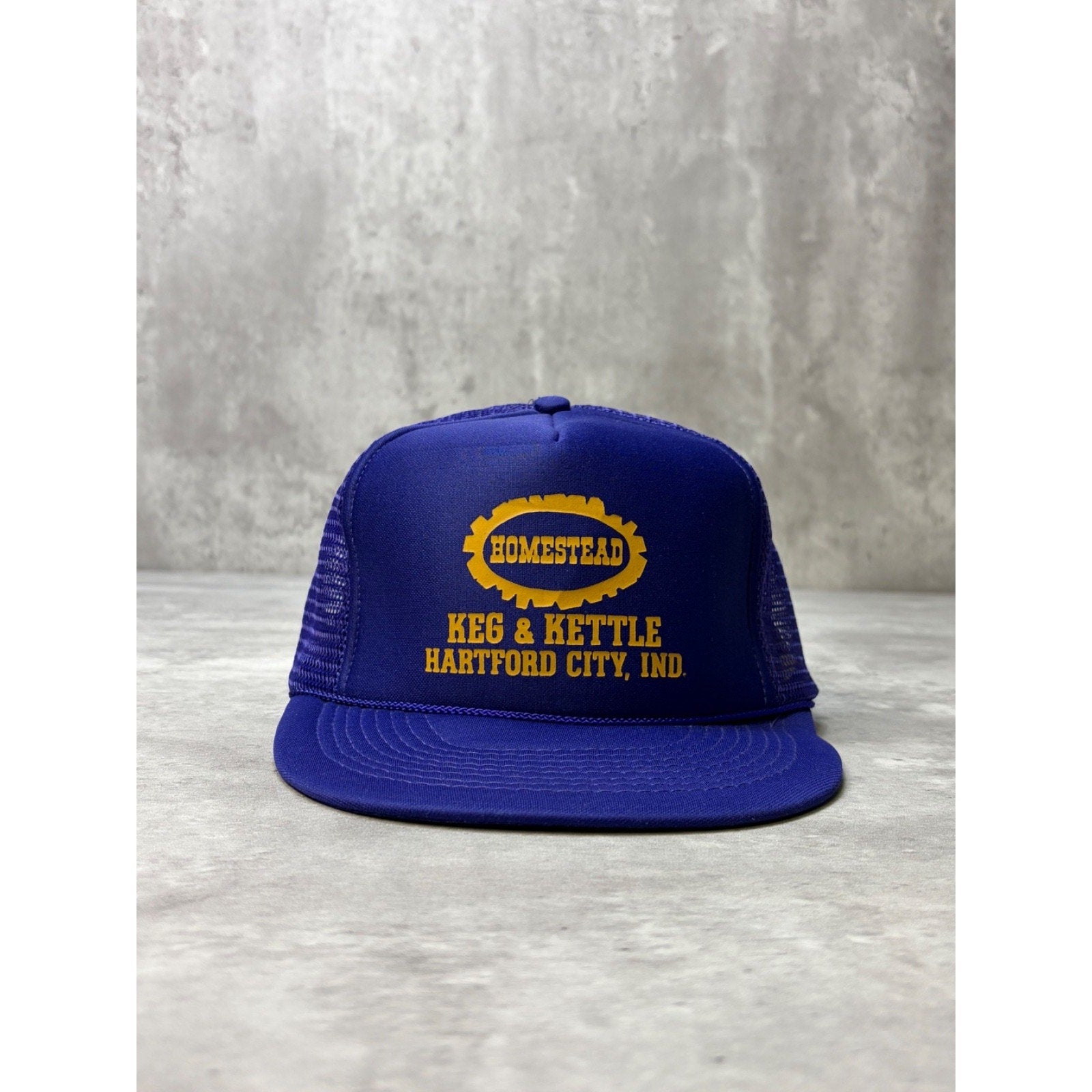 Vintage 80s/90s Homestead Keg & Kettle Graphic Trucker Snapback Hat OSFA