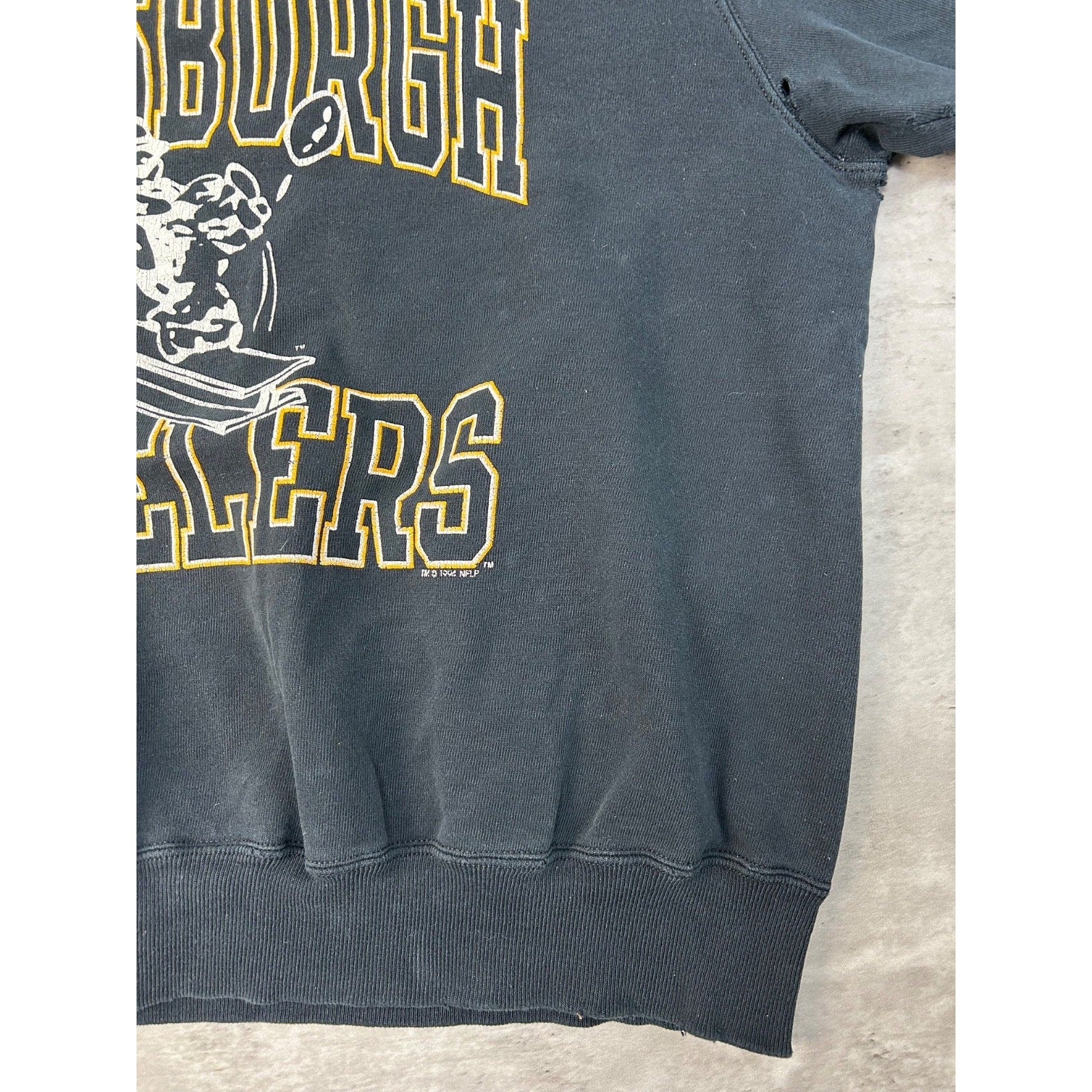 Vintage 1994 Pittsburgh Steelers NFL Graphic Spellout Logo Sweatshirt Size XL