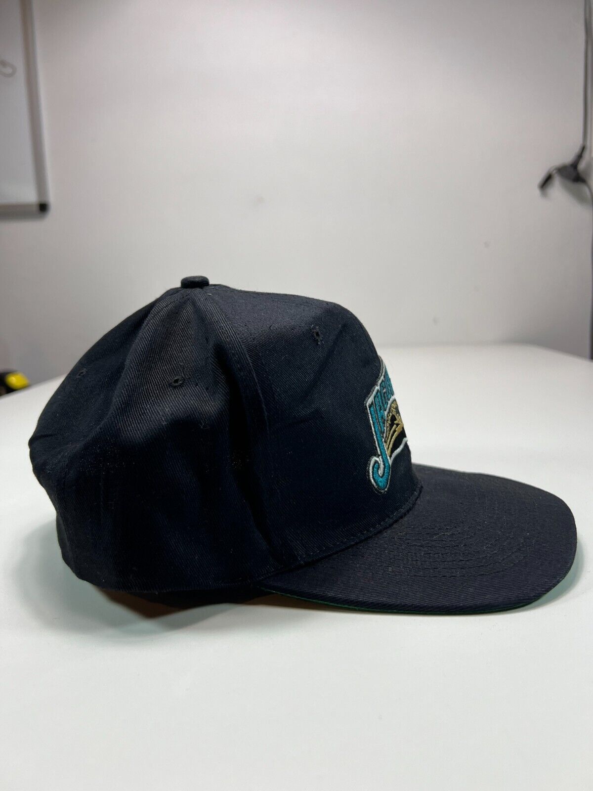 Vintage 90s Jacksonville Jaguars NFL Embroidered Banned Logo Snapback Hat OSFA