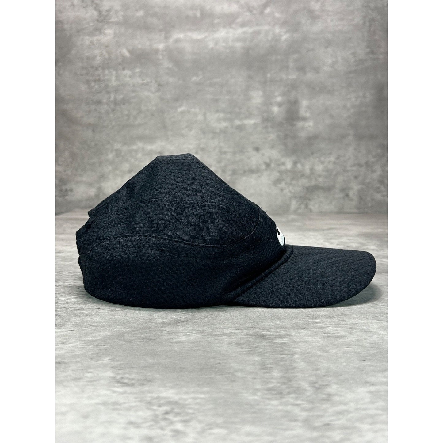 Vintage 2000s Nike Embroidered Swoosh Breathable Strapback Hat OSFA