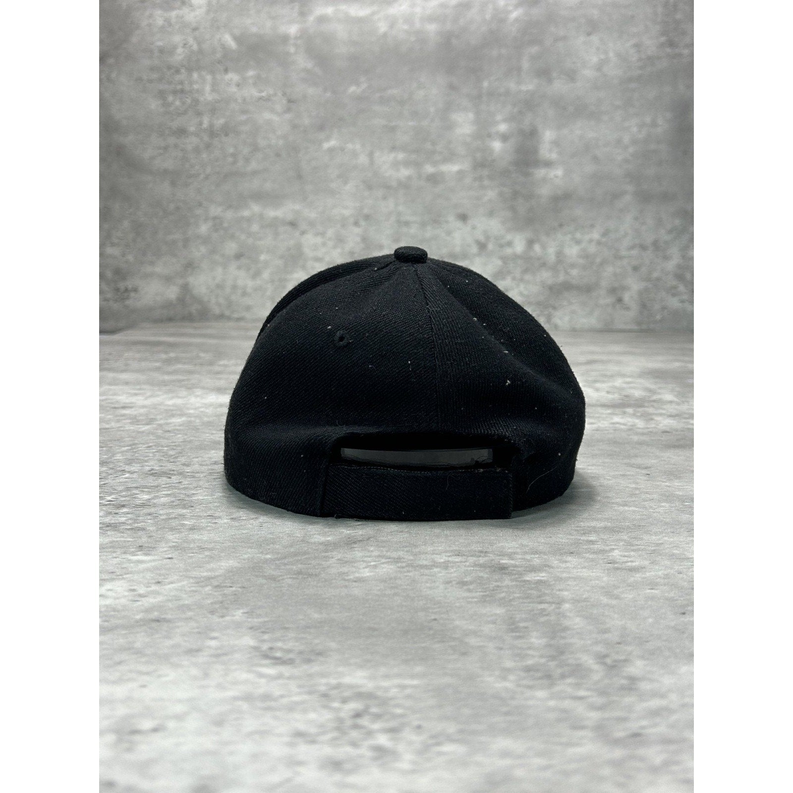 Vintage Nike Embroidered Swoosh Strapback Hat OSFA Black