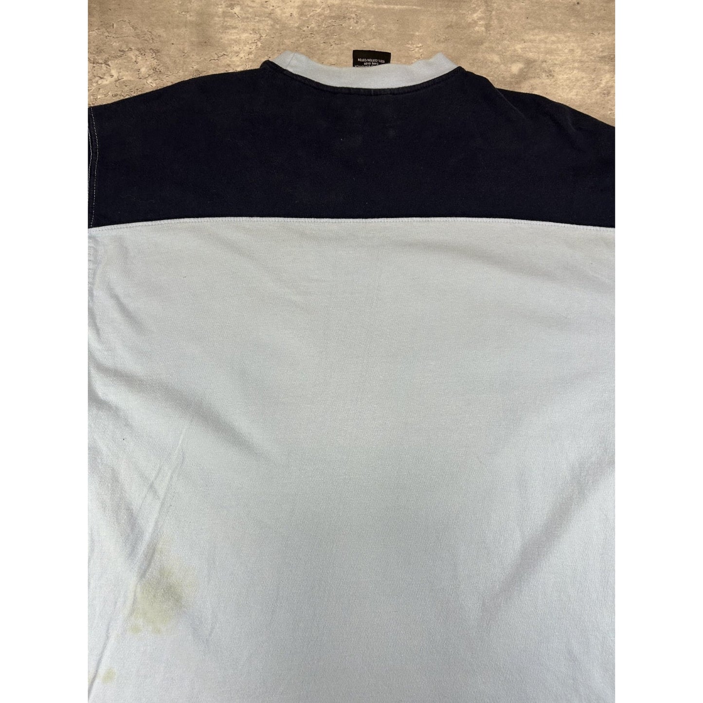 Vintage Y2K Fubu 05 Embroidered Patch Two Tone Long Sleeve T-Shirt Size Large