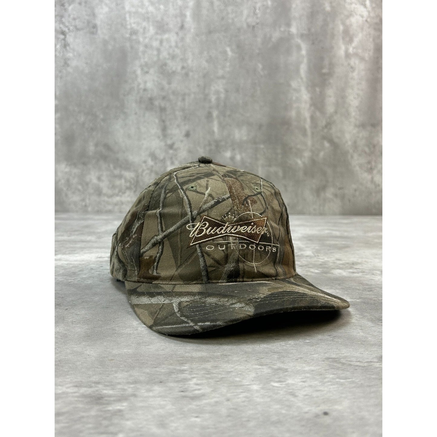 Vintage Budweiser Outdoors Embroidered Tree Camo Hunting Snapback Hat OSFA