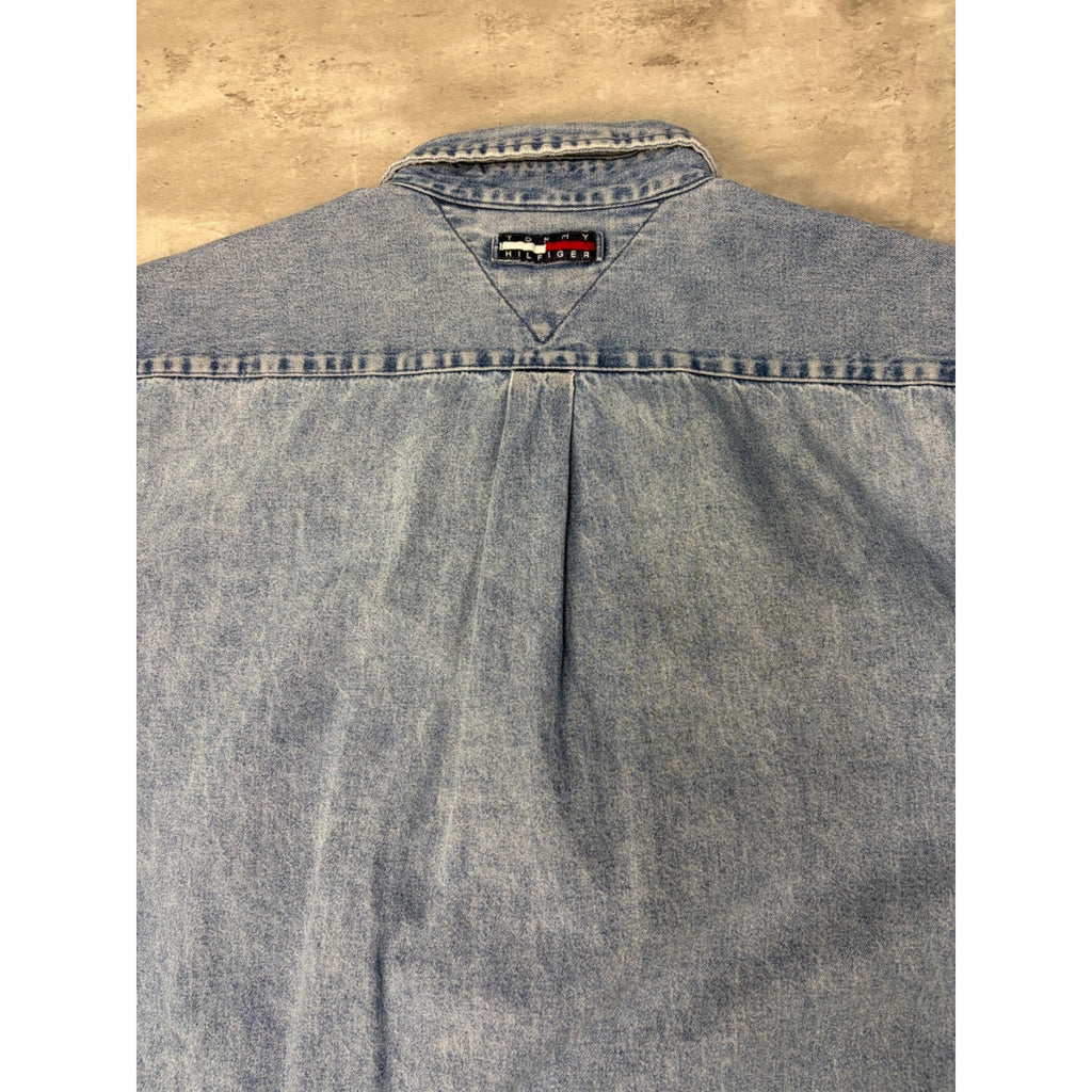 Vintage Tommy Hilfiger Light Wash Denim Long Sleeve Button Up Shirt Size Large