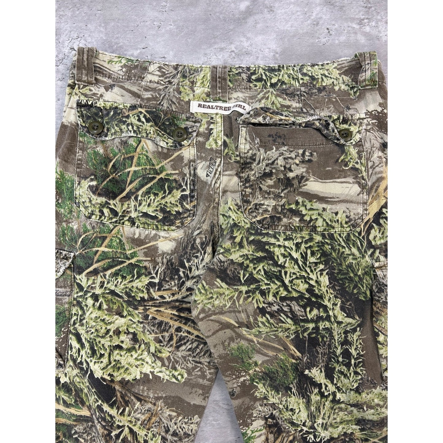 Vintage Women's Realtree Girl Max-1 Tree Camo Hunting Cargo Pants Size 35