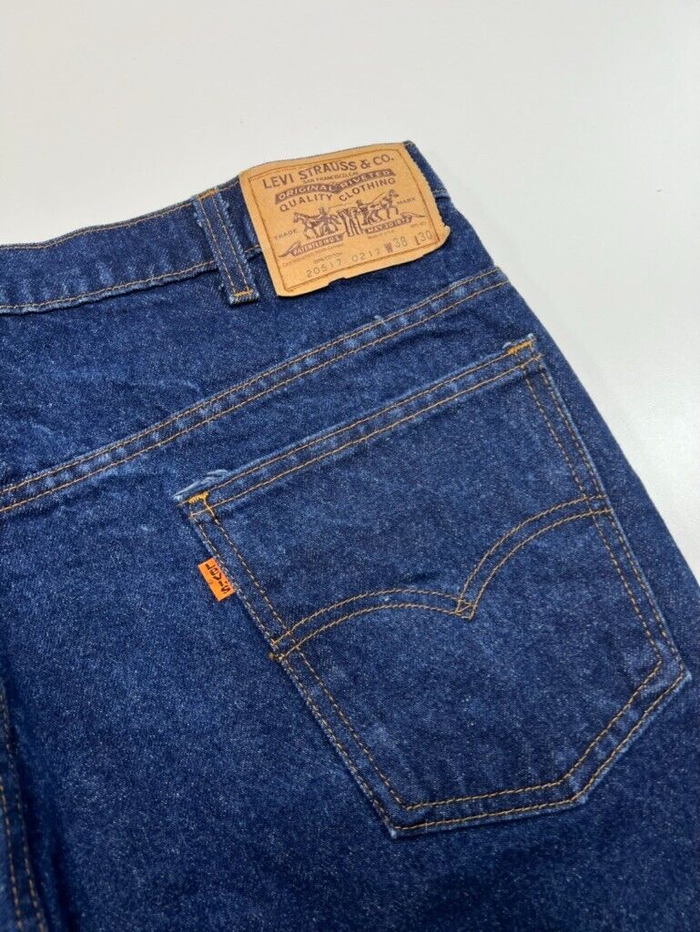 Vintage 80s/90s Levi's Dark Wash Flaired Denim Pants Size 38