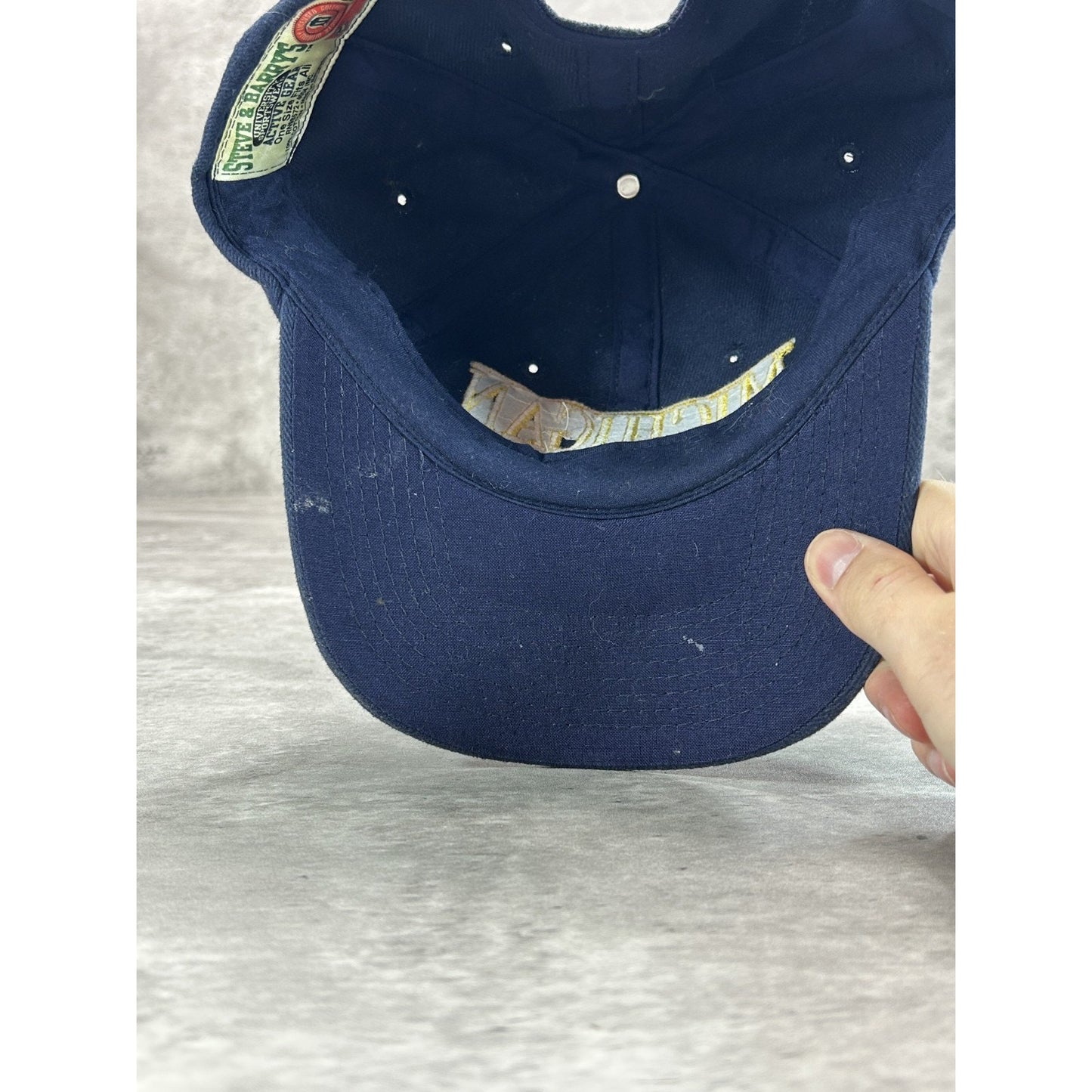 Vintage Michigan Wolverines Hockey NCAA Embroidered Spellout Snapback Hat OSFA